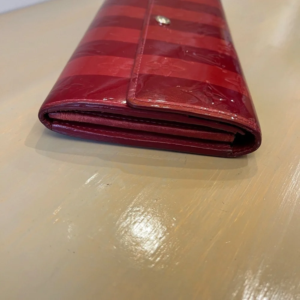 Louis Vuitton Red Vernis wallet